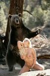 Бабы голые зверями (60 фото) - порно ttelka.com